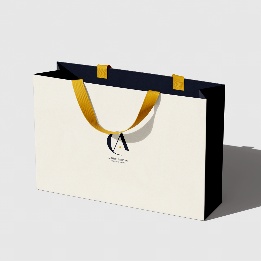 Sac personnalisé pour bijoutière, design haut de gamme et minimaliste